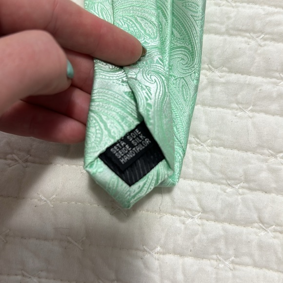 Like new patterned hi-tie - Picture 5 of 5